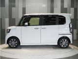 整備代金を車両本体価格に含んでおります。法定点検整備または定期点検を実施し、点検記録簿を発行致します。