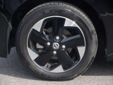 14インチアルミホイール!!格好良くてホイールがあなたの愛車をいっそう輝かせます☆