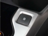 ◆Sモード◆スイッチオンでスポーティな走行を!エンジンのトルク感を活かしたレスポンスの良い走りに。