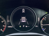 MRCC(マツダレーダークルーズコントロール)は先行車との車間を維持しながら追従走行を行い、長距離でのドライバー負担を軽減させてくれます。