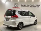 専門業者にて内外装のクリーニングを実施しております!