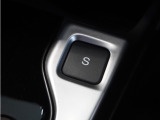 ホンダ中古車商品化整備基準に基づくコンディションにする為に、当社サービススタッフが車検・点検整備を致します。 快適で安心の車両を提供できるように、良いコンディションの状態で納車させていただきます。