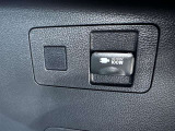 非常時やキャンプなどに役立つAC100Vコンセント付きです。