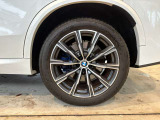 BMW正規ディーラー BMW Premium Selection調布の認定中古車です。厳しい基準をクリアした高品質車両のみ販売。BMW認定中古車保証付き(最長4年・距離無制限)、全国納車対応可能です。