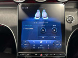 バックカメラにより駐車時の後方確認も楽にできます。