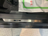 ステップにキズがあります。