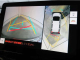 パノラミックビューモニター付き◎前後左右のカメラ映像で駐車をサポート!障害物をいち早く確認。