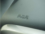 ◆助手席エアバッグ◆身を守る為に必要なエアバッグが助手席に装備されています。
