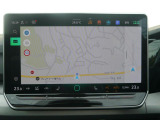 10インチ大画面のナビゲーション付きです。その他様々なデータの確認や車の設定を変更できます。