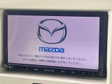 【純正ナビ】人気の純正ナビを装備しております。ナビの使いやすさはもちろん、オーディオ機能も充実!キャンプや旅行はもちろん、通勤や買い物など普段のドライブも楽しくなるはず♪