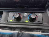 HV!4WD!3眼LEDライト!10型ナビ!フルセグ!セーフティーセンス!ETC!BSM!デジタルインナーミラー!Bカメラ!両側Pスライド!Pバックドア!右前に小修復有り!