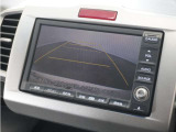 ◆バックカメラ◆リバースにするだけで映ります、後方の安全確認や、狭い駐車場での車庫入れ、雨の日や夜間など視界の悪い時に便利です!安全にバックする為には欠かせない装備です。