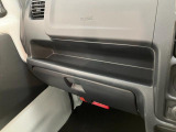 品質には自信があります!ハッピーの品質・キレイなお車をお届けさせていただきたい!そんな気持ちでキレイに仕上げております。フロアマットなどの清掃はもちろん、シート下なども徹底的に清掃しております。