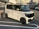 充実した先進運転支援技術が前方側方後方の安心運転をサポート。