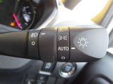 AUTOの位置にセットしておくと、暗くなったら自動でライトの点灯をサポートしてくれます!高速道路でのトンネル通過時など便利です!