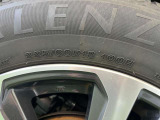 タイヤサイズ225/60R18