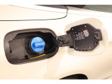 お気軽にお問い合わせください。Tel:075-325-0440 Mobile:070-2313-8676  中古車担当:時女まで