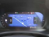 運転にかかわる主要な情報は、12.3インチのデジタル液晶ドライバー・ディスプレイにわかりやすく表示されます。お好みの表示パターンと背景色へと変更できますので、状況に合わせてお選びください。