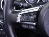 【ステアリングスイッチ】運転中、前方から目線をそらすことなく、オーディオ等の操作が可能な便利機能。安心&快適ドライブにはマストな装備。