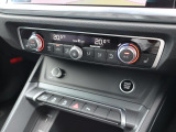 Audi正規ディーラーが高品質をお約束。高度な訓練・教育を受けたAudi専任メカニックが、100項目にもおよぶ精密な点検を実施いたします。すべてをクリアしたAudi車だけが、あなたのお手元に届けられるのです。