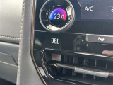 運転席の操作箇所です。ぜひ一度ご来店のうえご覧になってみてください♪