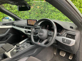 Audiのインテリアはエクステリア同様、優れたデザイン性とクオリティ、そして機能性を兼ね備えております。