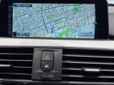 iDriveHDDナビゲーションになります。操作はコントローラーとタッチパネルにて操作いただけます。