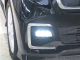 ◆フォグライト◆ 霧などの悪天候時、自車の位置を示すとともに前方や路肩が見えずらい時、近い位置をワイドに照らしてくれます
