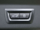 BMWライフをさらに素晴らしいものにするために、BMWカードもご用意しております。ご利用金額1,000円ごとに1ポイントたまります。BMW正規ディーラーでのご利用につきましてはポイントが2倍になります。