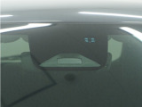 ◆Honda SENSING◆ カメラ等装置で精度の高い検知能力を発揮、安全運転を支援します。ステアリング上のコントローラーに注目!