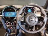 ご納車後も最寄りのMINI正規ディーラーにてアフターサービスが可能です。お問合せ・詳細はMINI 正規ディーラーNEXT三宮店  お問い合わせ:078-803-3298 までお気軽にお問合せ下さいませ。