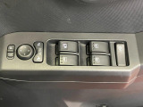 電動格納ドアミラースイッチ、パワーウィンドウスイッチ