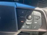 ステアリングスイッチ搭載!ハンドルひとつで手を離さなくても運転中視線をそらさなくても操作が出来て便利です