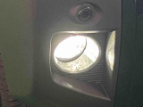 LEDフォグランプ LEDの明るい光が霧の発生や悪天候時に視界確保をサポートします!