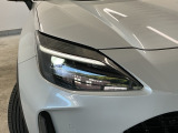 【LEDヘッドライト】ディスチャージヘッドライト(HID)と同等の明るさで、夜道や雨天走行が明るく視界良好!! フォグライトも装備で、安心感さらにUPです♪安心ドライブを楽しんで下さい♪