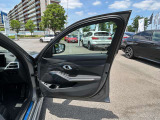 国道246号線沿い、南町田グランベリーパーク駅すぐ。BMW Premium Selection 東名横浜/〒194-0004 東京都町田市鶴間5-18-1