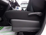 今まで大切に乗られてたお車を下取りさせていただきます。沢山の思い出が詰っている分、価格の限界まで頑張らさせていただきます。