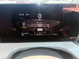 画面も大きく見やすいです。情報ディスプレイで車の状態もバッチリ確認出来ます。