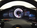 APPLE CAR PLAYを装着し、お手持ちのスマートフォンを繋いでナビや音楽アプリを直感的に操作いただけます。
