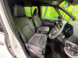 運転席シート廻りは使用感も少なく、良好な状態となっています。丁寧に使われていたことがよくわかりますね。