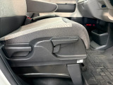 運転席のポジション変更可能!ご自身の運転しやすいポジションでの運転が可能です!
