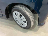 安全・安心な走行のために、納車前にダイハツのクルマを知り尽くしたエキスパートが基本性能に関わる機能や状態を徹底的に点検。消耗部品の交換など法定12ヶ月点検相当の点検・整備を実施しております。