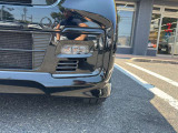 暗い道でも明るいライトでサクサク運転できますよ!