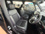 ◆当店の在庫車は、1人1人が自分の家族のように愛情と情熱を持って接しています。国家整備士常駐の整備工場を完備していますので、お車ご購入後のメンテナンス・点検・車検なども当店にぜひお任せください。◆