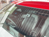 【ドライブレコーダー】映像・音声などを記録する自動車用の装置です。 もしもの事故の際の記録はもちろん、旅行の際の思い出としてドライブの映像を楽しむことができます