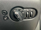 LEDヘッドライトはオートライト機能付!