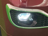 悪天候時に視界確保するLEDフォグランプが標準装備 !(^^)!