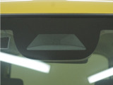 ◆Honda SENSING◆ カメラ等装置で精度の高い検知能力を発揮、安全運転を支援します。ステアリング上のコントローラーに注目!
