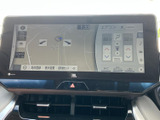 鮮明で分かりやすい表示が、安全運転をサポート。目的地までのルートをスムーズに案内してくれます。