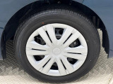 おしゃれは足元から♪純正フルホイールキャップ ☆安心のフロントベンチレーティドディスクブレーキ。
